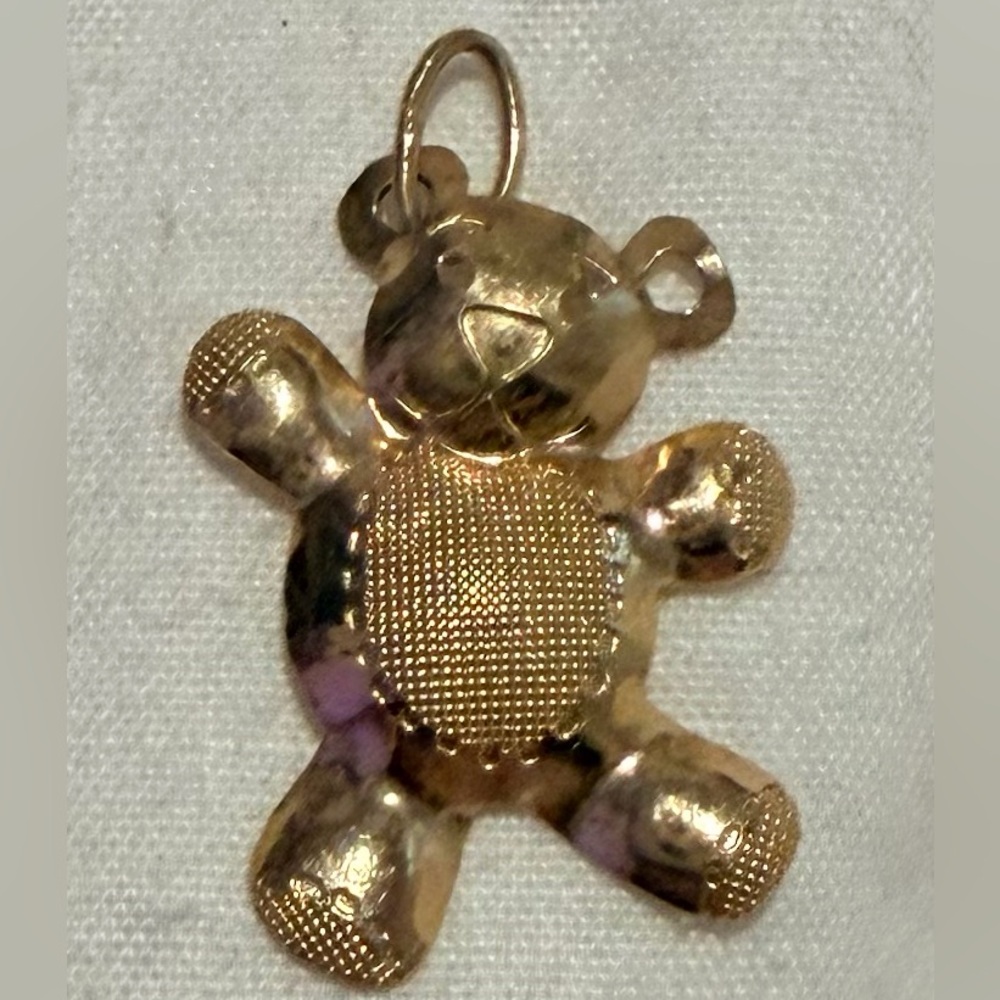 14k yellow Gold vintage Teddy Bear Pendant Necklace Charm